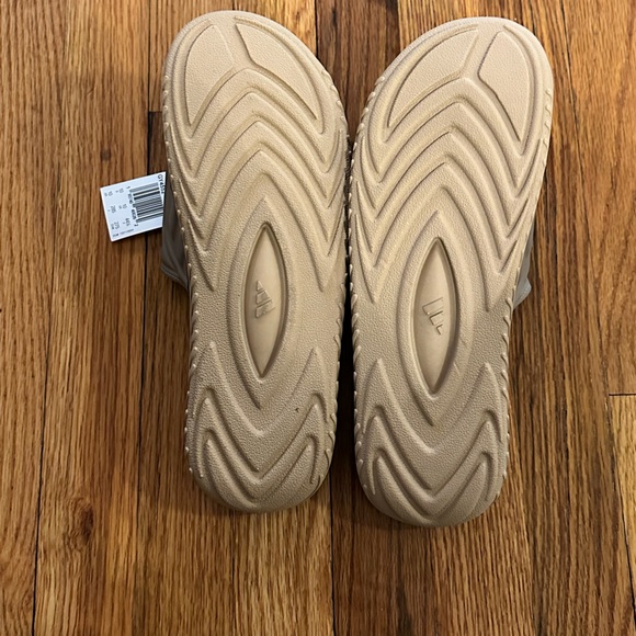 Mens Adidas Reptossage Sz 10 Slides/Sandals Chalky Brown GY4552 Yeezy Air 23 J - Picture 2 of 3